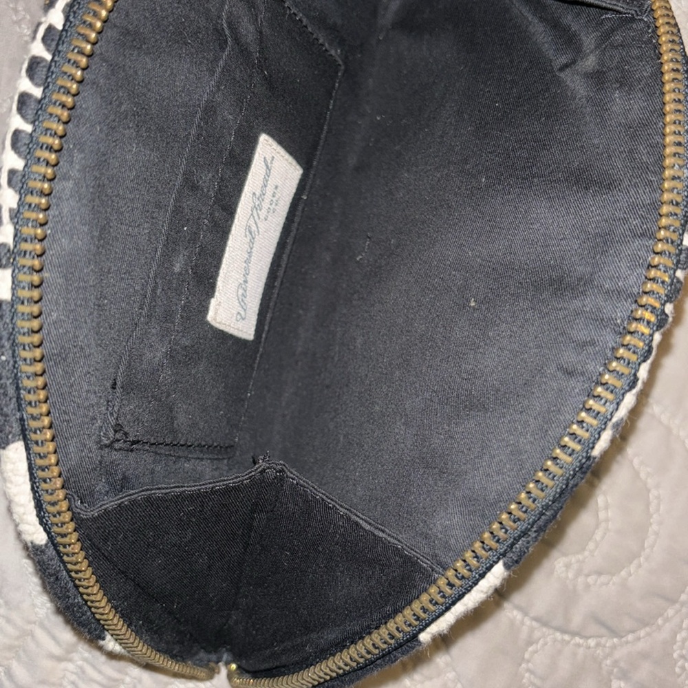 Half moon clutch GUC - Picture 4 of 6